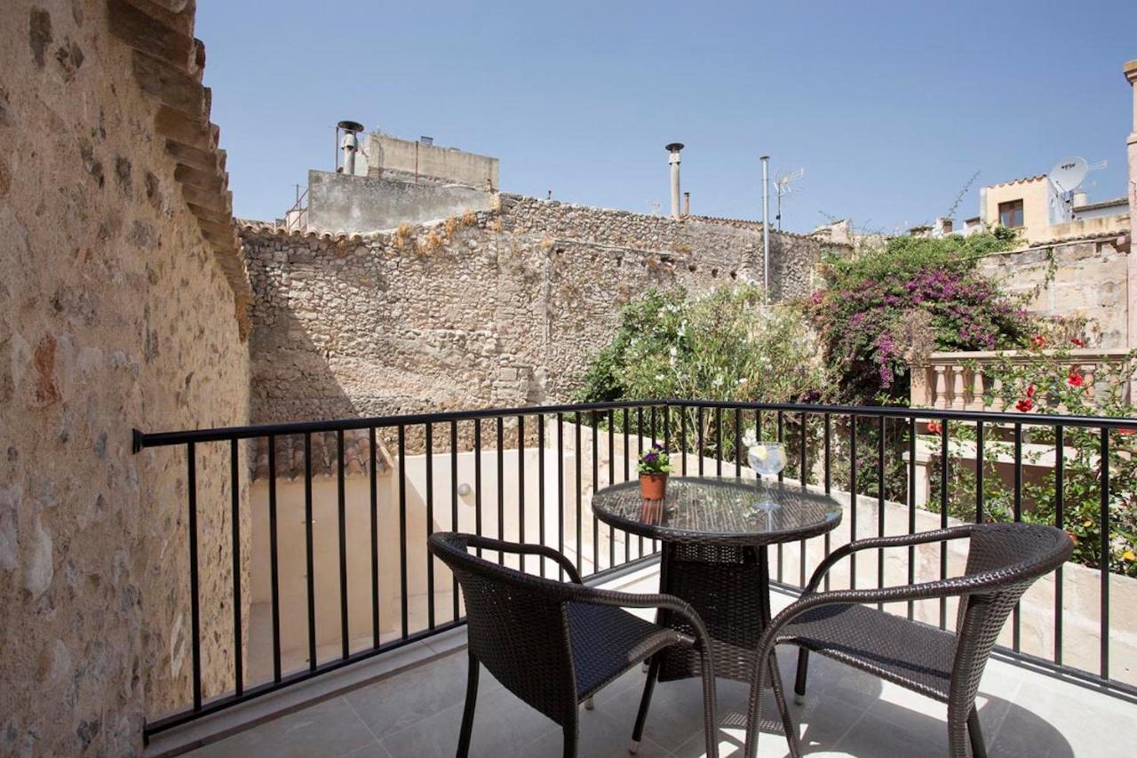 Casa Sant Sebastia *